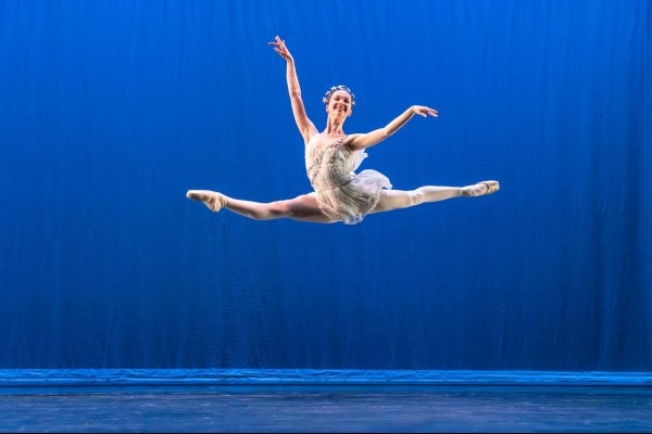 REVIEW: Birmingham Royal Ballet - Carlos Acosta's Classical Selection at the Everyman Theatre