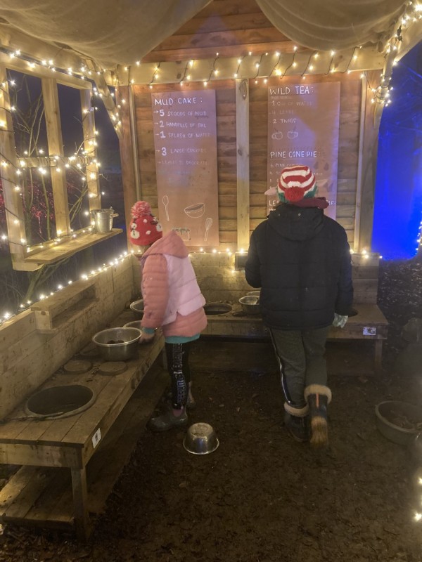 the enchanted light trail cotswold farm park