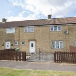 3 bedroom Terraced house Under Offer - Ismay Road, Cheltenham, GL51 0EL - £225,000